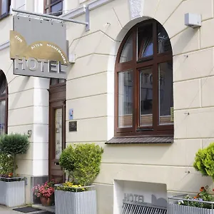 Zur Alten Stadtmauer Hotel